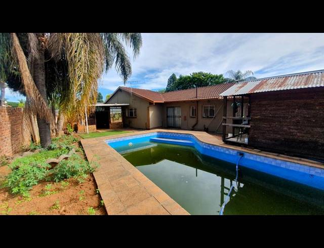 0 BEDROOM HOUSE FOR SALE IN SINOVILLE